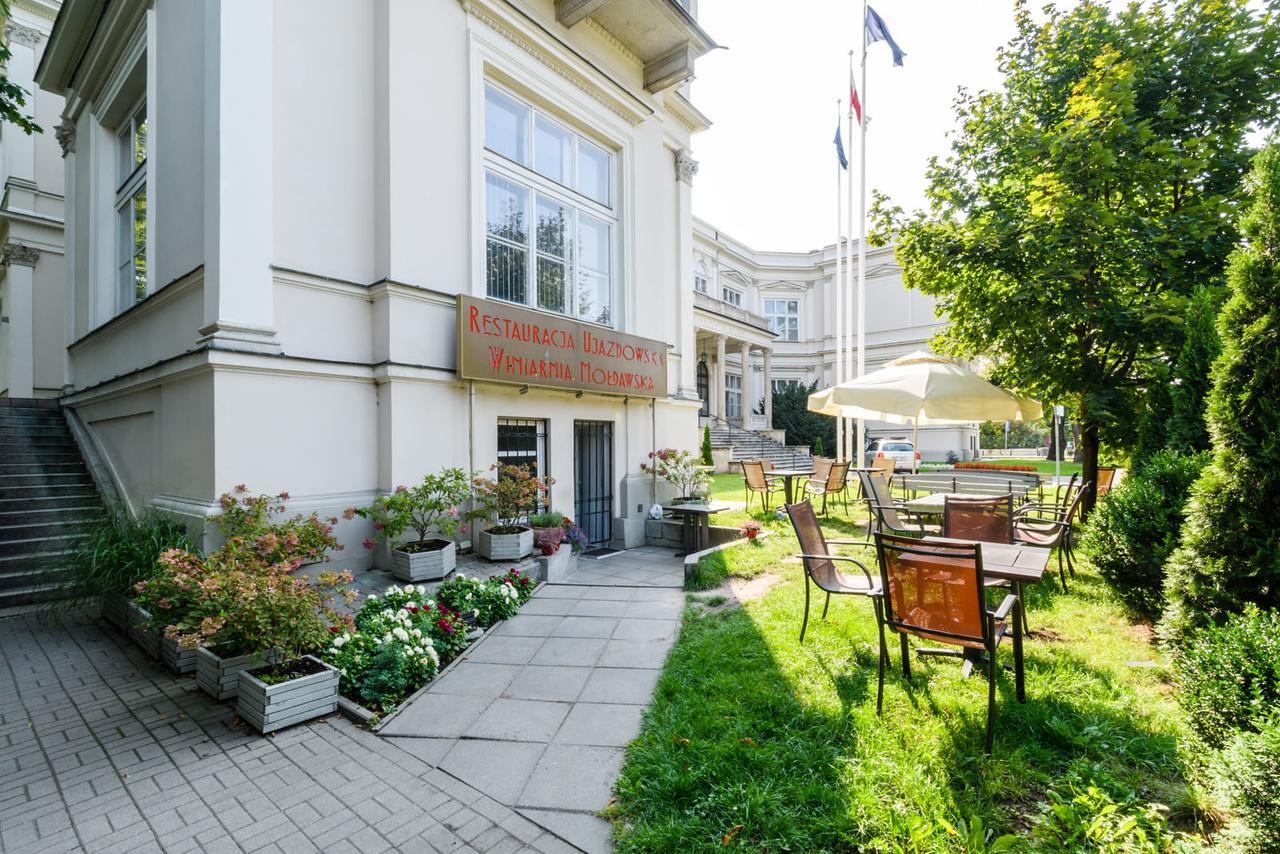 P&O Serviced Apartments Ujazdowskie Варшава Екстериор снимка